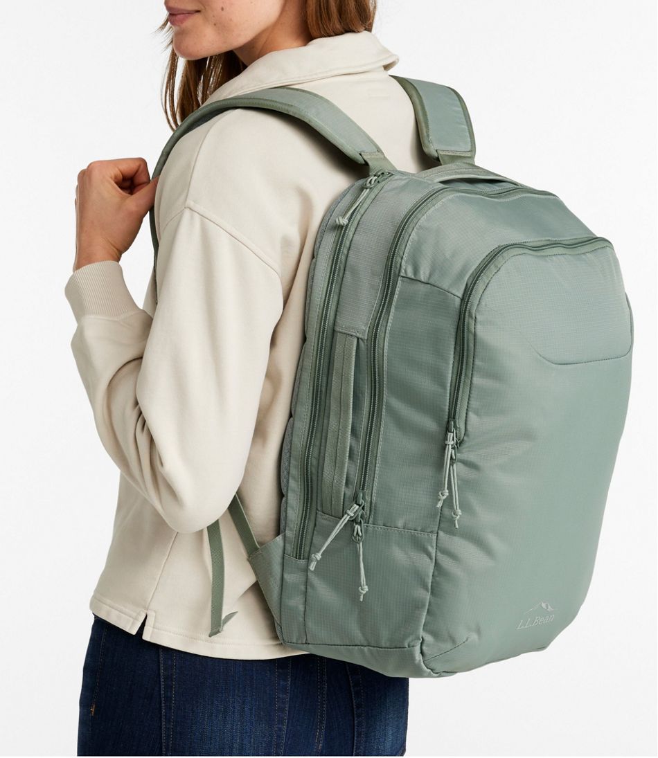 half view of a girl wearing comfort carry bag half view of a girl wearing comfort carry bag